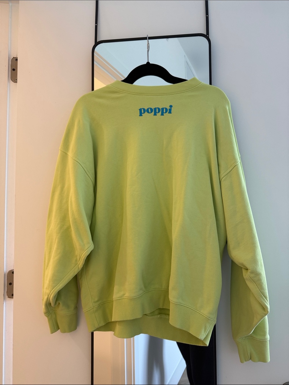 Poppi Women's Crewneck Sweatshirt in Lime Green